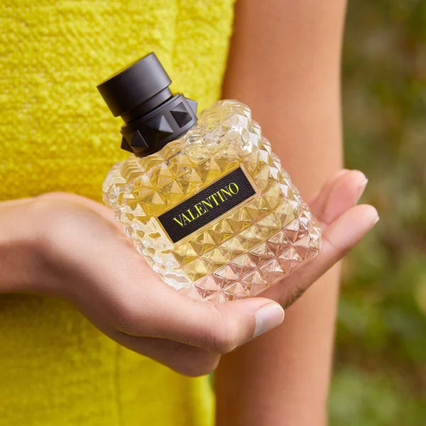Valentino Donna Born In Roma Yellow Dream Eau de Parfum Spray 30ml